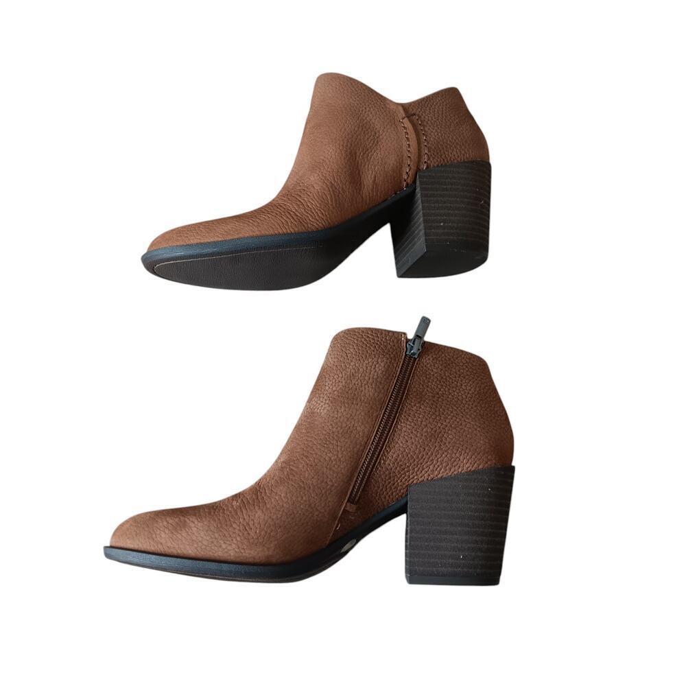 New Lucky Brand Women's Bellita Bootie Ankle Boot SZ 8.5 - Picture 4 of 12